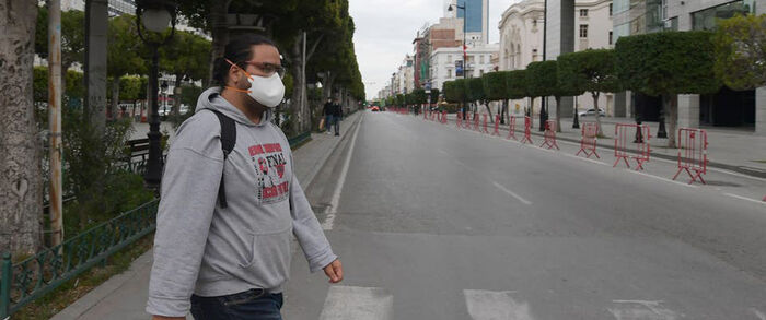 وزير الصحة التونسي يبكي من خطورة الوضع