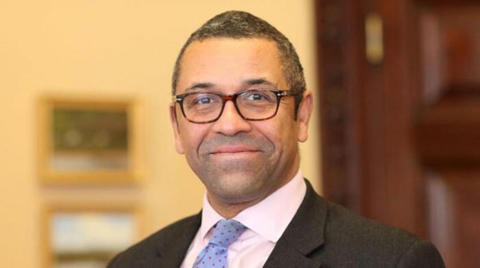 بريطانيا تعلن تواصلها المباشر مع مليشيا الحوثي.. فما هي الأسباب؟