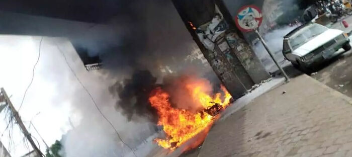 حريق هائل يلتهم أحد الأسواق السوداء في صنعاء