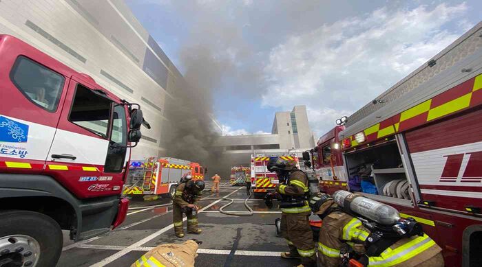 مصرع 5 أشخاص في حريق بمركز توزيع جنوبي سيئول