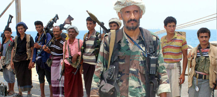 الحوثيون يخترعون أساليب لنهب اليمنيين