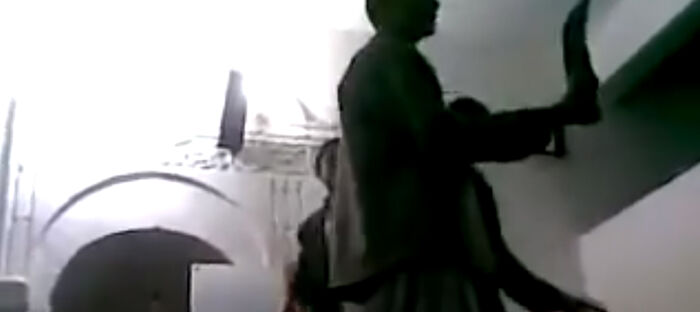 الحوثيون يحولون مسجدًا في الحديدة إلى مقيل