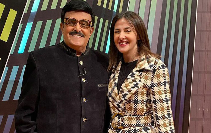 دنيا سمير غانم: كل من ساندنا بعد وفاة والدنا أصبح من العائلة