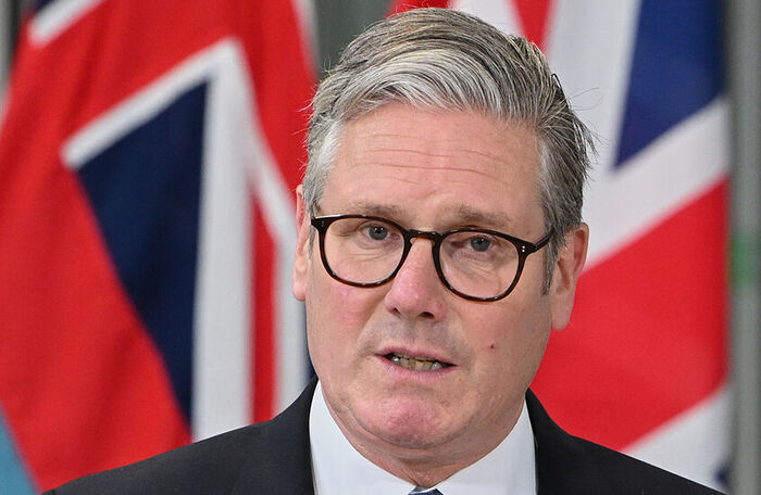 «ستارمر» يعلن استثمار 15 مليار جنيه إسترليني في إنتاج الرؤوس النووية