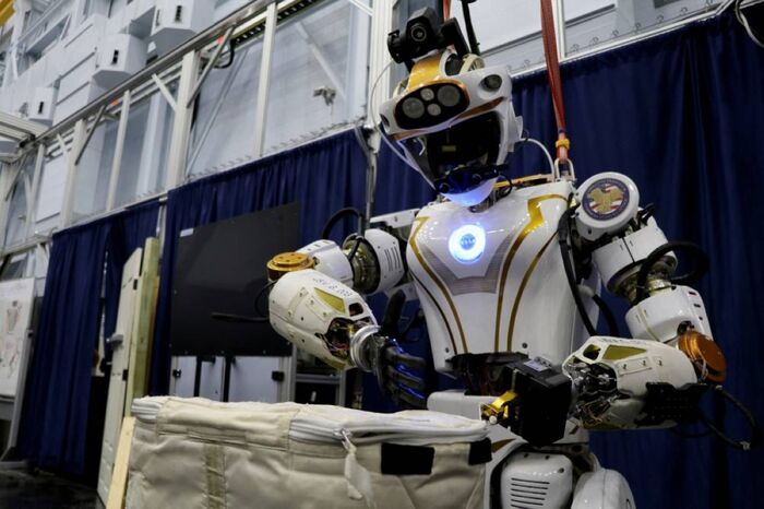 الأثرياء قد يمتلكون خدم آليين في غضون 5 سنوات!