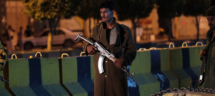 «الإرهابية» ترفض السماح بزيارة فريق الصليب الأحمر الدولي إلى سجونها