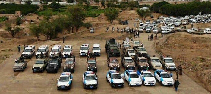 الحوثيون يسرقون سيارات الإسعاف المتخصصة بكورونا ويتهمون الصحة العالمية