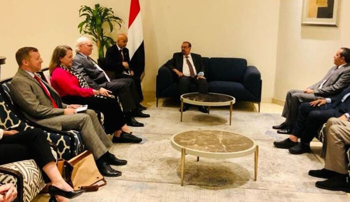 المبعوث الأمريكي إلى اليمن: الحوثيون يقوضون جهود السلام