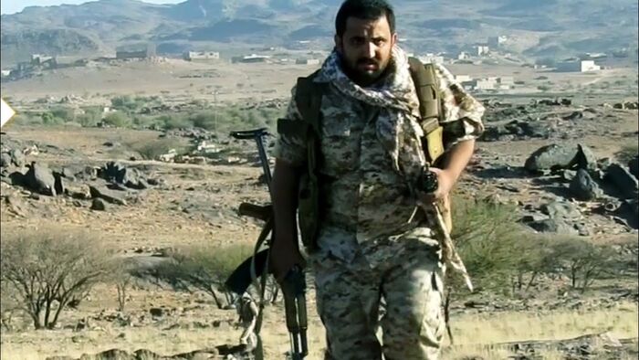 وفاة العميد سيف الدين عبدالرب الشدادي بفيروس كورونا في مأرب