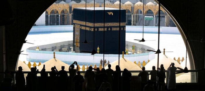 السعودية.. قرار جديد بشأن الحرم المكي والمعتمرين