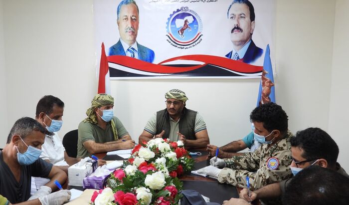 طارق صالح يدعو إلى لملمة صفوف المؤتمر وتكاتف القوى السياسية