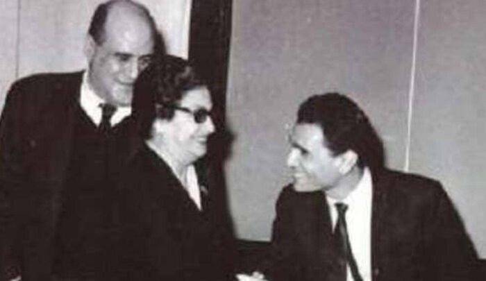 إرث أساطير الغناء يثير الجدل في مصر