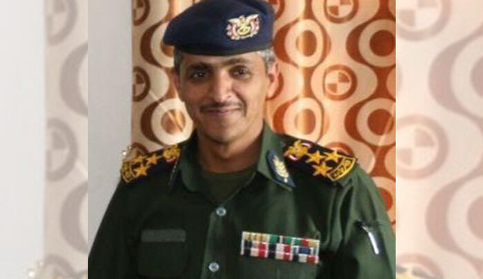 مشرف حوثي ينهب أبناء محافظة المحويت ويقدمها مهرًا لزوجته الثالثة (تفاصيل حصرية)