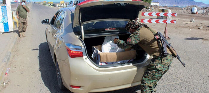 إتاوات حوثية على البضائع التجارية بذريعة كورونا