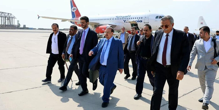 عودة البرلمان وعدد من أعضاء الحكومة اليمنية إلى عدن