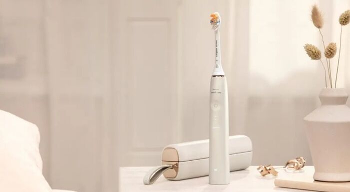 فرشاة الأسنان من فيليبس تستخدم الذكاء الاصطناعي