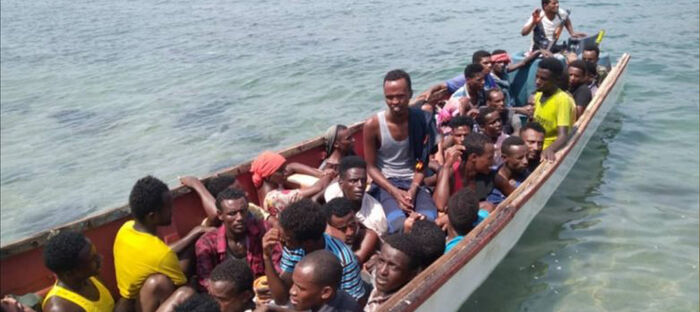 قيادي حوثي ومسؤول إثيوبي يقودان شبكات تهريب المهاجرين في اليمن