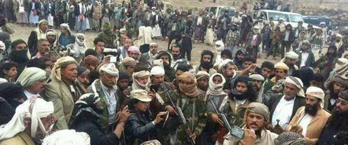 قتل فيها 14 شخصًا.. الحوثيون يشعلون المعارك بين القبائل