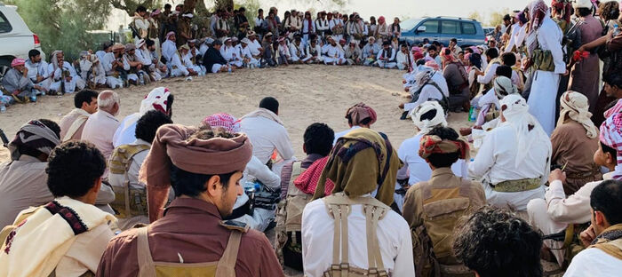 اجتماع لقبائل عبيدة يردون فيه على الحوثي والإخوان بخصوص قضية «آل سبيعيان»