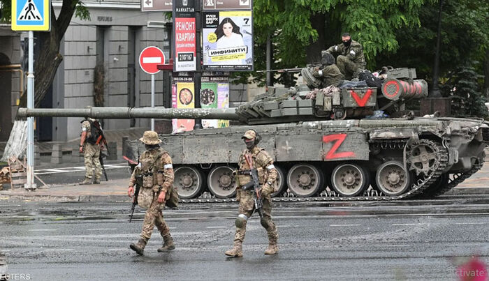 مؤكدا عدم السماح بتقسيم روسيا مرة أخرى..  بوتين يصف تحركات فاغنر بـ«التمرد المسلح»