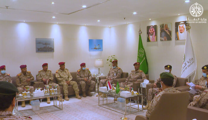 اجتماع هام لقيادة التحالف وهيئة الأركان اليمنية في الرياض (تفاصيل)