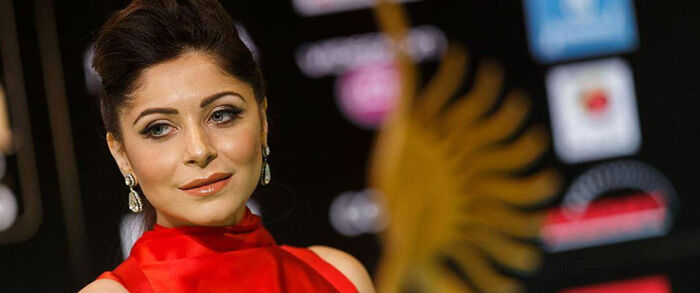 كانيكا كابور الهندية «لا تستجيب» لعلاج كورونا