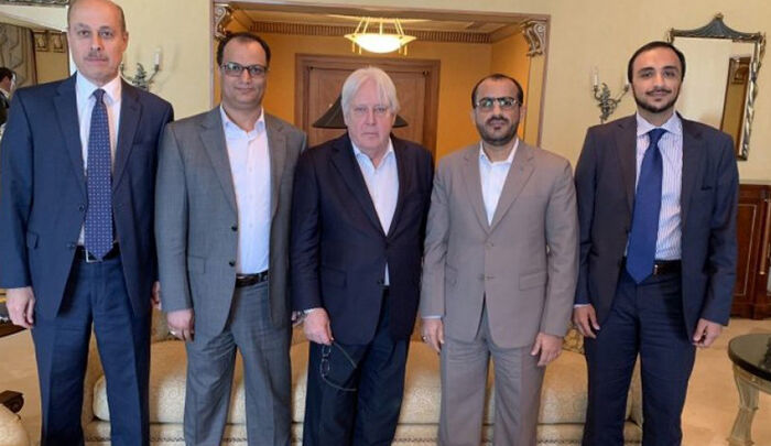 الحوثيون يضعون شروطًا تعجيزية للقبول بوقف الحرب وإحلال السلام في اليمن