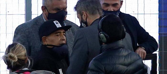 نقل نجل مارادونا للمستشفى بعد إصابته بفيروس كورونا