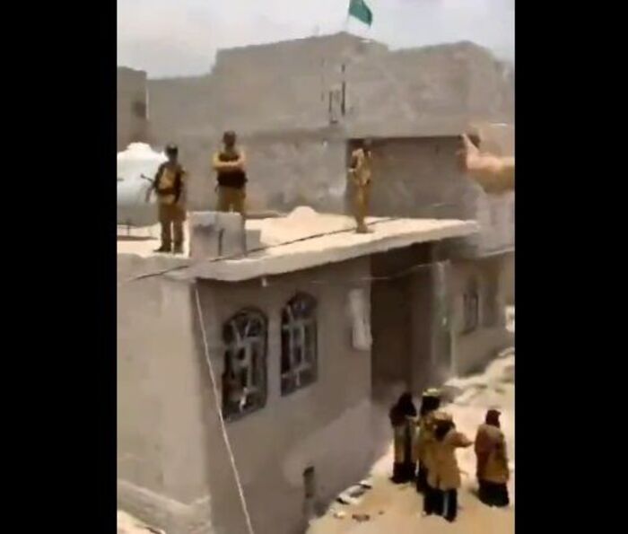 حملة حوثية مسنودة بفرقة «زينبيات» تقتحم منزل مواطن في ضواحي صنعاء