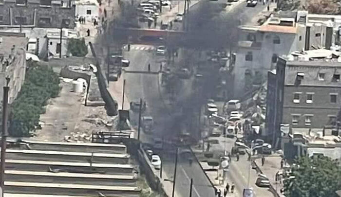 نجاة محافظ عدن من محاولة اغتيال ومقتل 4 من مرافقيه