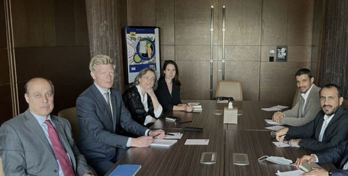 الحوثيون يتجاهلون فتح الطرقات ورفع الحصار عن تعز ويطالبون بإدخال المزيد من السفن والطائرات