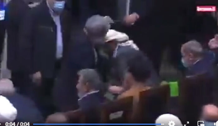 فيديو يفضح الحوثيين وحقيقتهم التآمرية على اليمن والإسلام