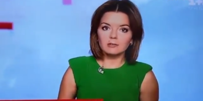 مذيعة أوكرانية تكشف سبب سقوط أسنانها على الهواء