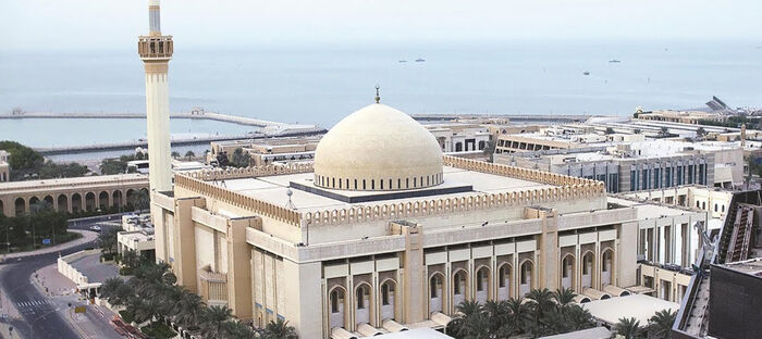 مساجد الكويت تستقبل المصلين الأربعاء