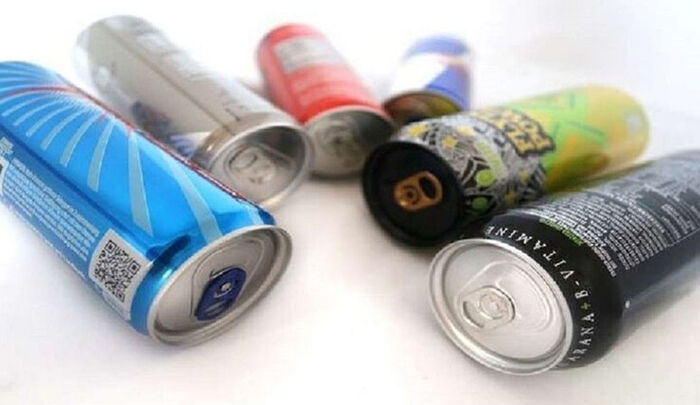 ماذا يحدث في الجسم عند تناول مشروبات الطاقة يوميا؟