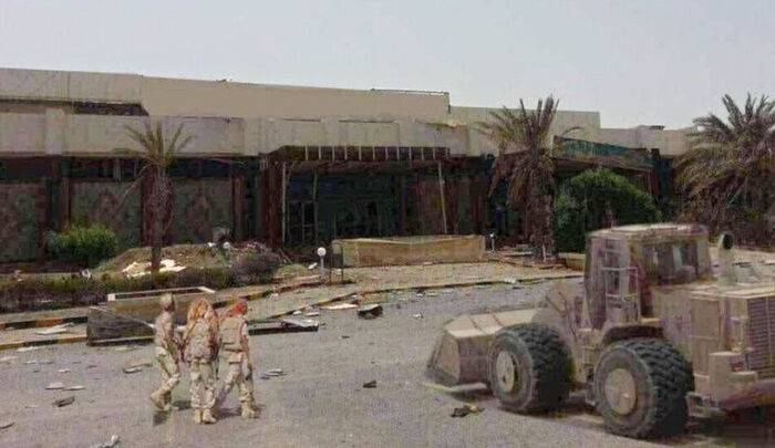 ما وراء إعلان الميليشيا خطة إعادة تأهيل مطار الحديدة؟