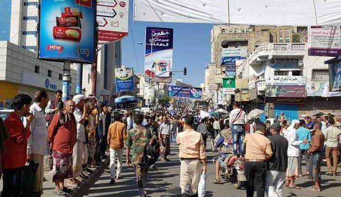 مؤشرات ثورة جياع في ظل فساد وعجز حكومي واضح واستئثار إخواني بالثروات