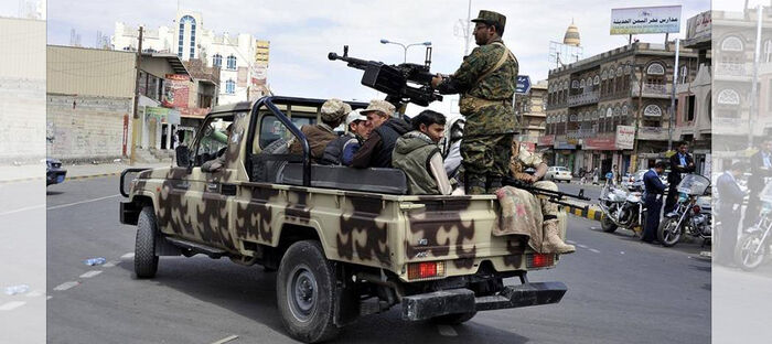 مليشيا الحوثي تغلق شركة السيندار بصنعاء بسبب توزيعه صدقات للفقراء