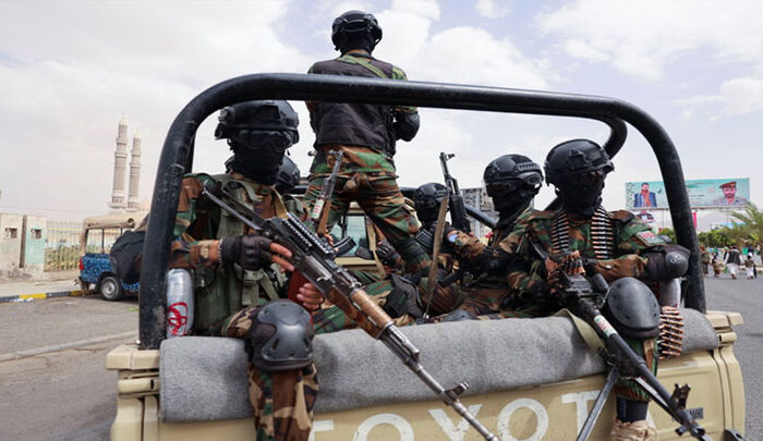 الحوثيون يواصلون حملتهم ضد العاملين في المجال الإنساني وسط تصعيد خطير