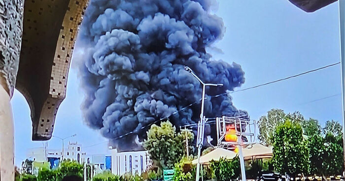 غارات إسرائيلية تستهدف صنعاء.. ضرب مخزن أسلحة غامض يثير القلق بين السكان