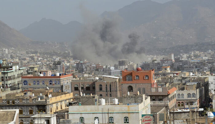 الحوثيون يعاقبون عدد من السجناء في إب بسب صيامهم لعاشوراء ويصفونهم بالدواعش