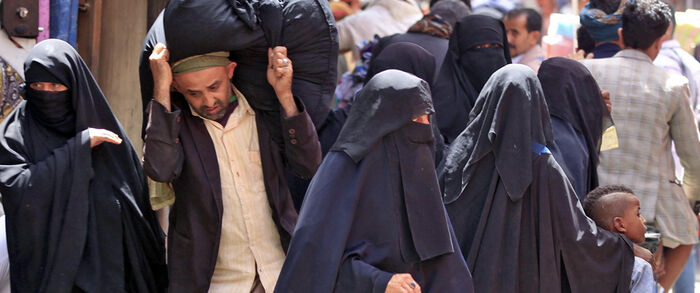 زينبيات الحوثي يعذبن نساء اليمن