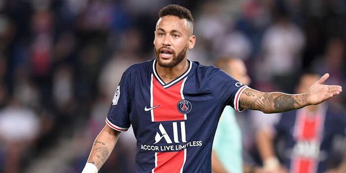 نيمار يغيب عن الملاعب بسبب «كوفيد-19»