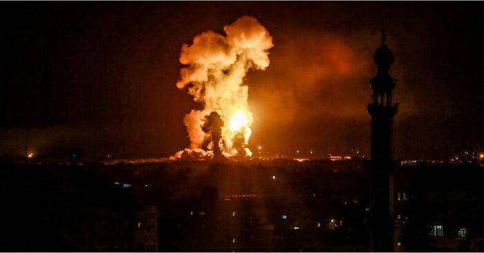 طائرات إسرائيلية تشن غارات على غزة