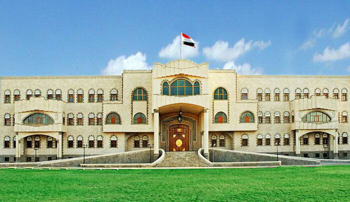 خطير جدًا.. قرار تعيين في وزارة الدفاع لإخواني ساهم في إسقاط الجوف للحوثيين