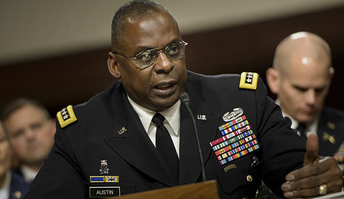 وزير الدفاع الأمريكي: على الحلفاء تجنب الأسلحة الروسية