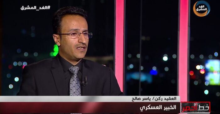 محلل عسكري: تفكيك العقيدة القتالية والطائفية الحوثية إلى «مسالمة» وهم ومجازفة