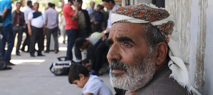 بدء فحص العالقين اليمنيين في مصر استعدادا لإجلائهم