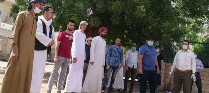 العالقون اليمنيون في السودان يطالبون الحكومة بسرعة إجلائهم